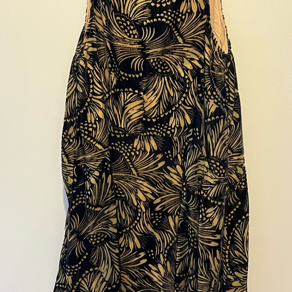 FREE PEOPLE ELLIE VELVET MINI DRESS SIZE MEDIUM BLACK/GOLD - Picture 10 of 15